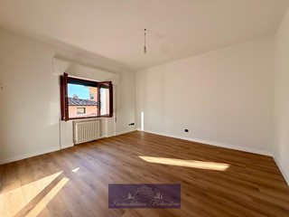 Trilocale in Vendita a Campi Bisenzio, zona San Donnino, 230'000&euro;, 75 m²