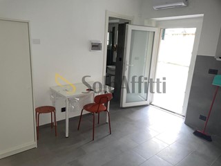 Monolocale in Affitto a Torino, zona San Donato, 380&euro;, 23 m², arredato