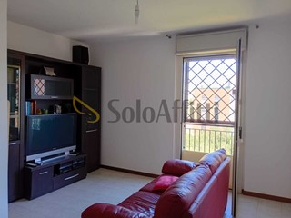 Trilocale in Affitto a Roma, zona Giardinetti-Torvergata-Romanina-Morena, 650&euro;, 70 m²