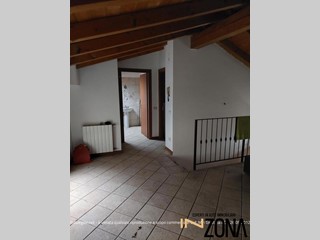 Quadrilocale in Vendita a Valbrona, 59'250&euro;, 88 m²