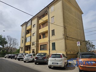 Quadrilocale in Vendita a Enna, 89'000&euro;, 100 m²