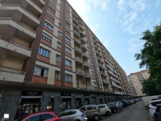 Quadrilocale in Vendita a Torino, 131'325&euro;, 96 m²