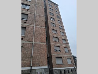 Appartamento in Vendita a Torino, 49'500&euro;, 92 m²
