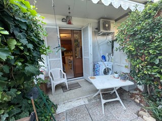 Trilocale in Vendita a Empoli, zona Ponte a Elsa, 175'000&euro;, 75 m², con Box