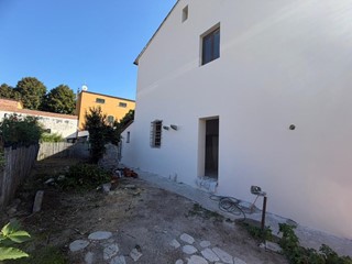 Trilocale in Vendita a San Giuliano Terme, zona Pontasserchio, 130'000&euro;, 60 m²