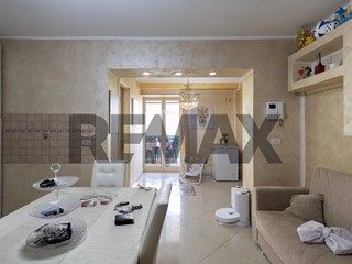 Trilocale in Vendita a Catania, 58'000&euro;, 84 m²