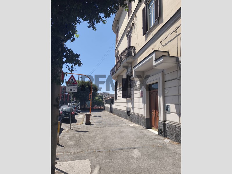 Bilocale in Affitto a Napoli, 700&euro;, 55 m²