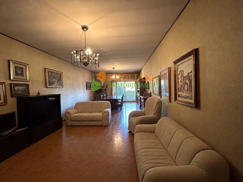 Appartamento in Vendita a Campobasso, 150'000&euro;, 180 m²