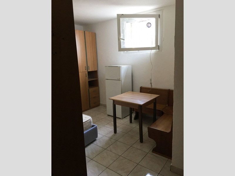 Appartamento in Vendita a Castiglione delle Stiviere, 170'000&euro;, 240 m²