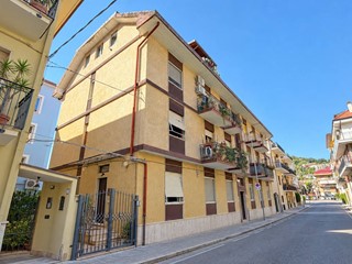 Appartamento in Vendita a San Benedetto del Tronto, 210'000&euro;, 132 m²