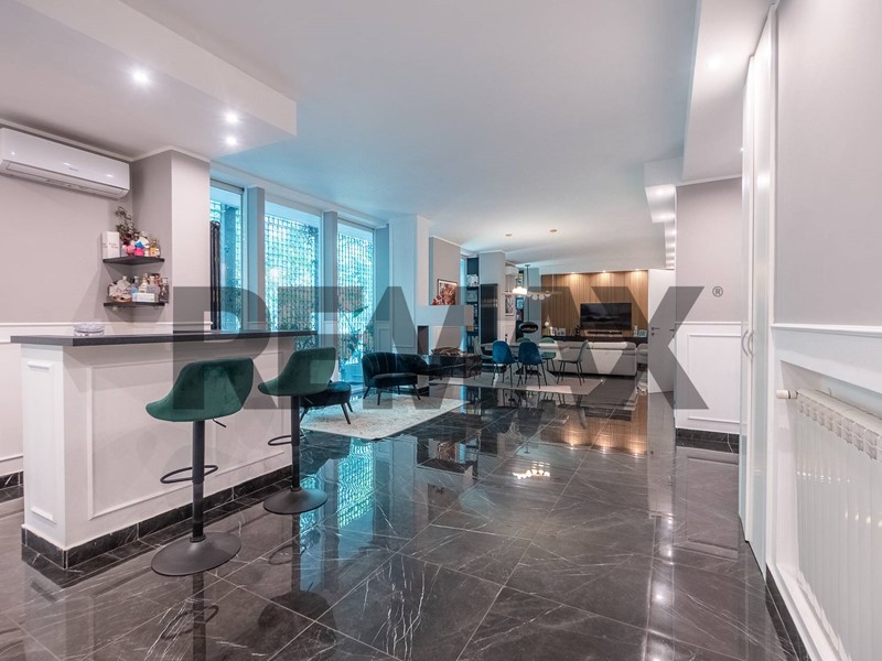 Appartamento in Vendita a Roma, 849'000&euro;, 160 m²