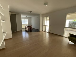 Quadrilocale in Vendita a Pesaro, 570'000&euro;, 156 m²