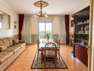 Quadrilocale in Vendita a Santa Maria Capua Vetere, 105'000&euro;, 98 m²