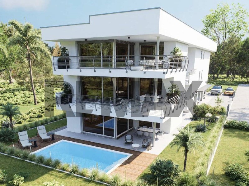 Quadrilocale in Vendita a Bellusco, 488'000&euro;, 170 m²