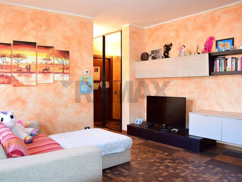 Trilocale in Vendita a Grezzago, 149'000&euro;, 125 m²