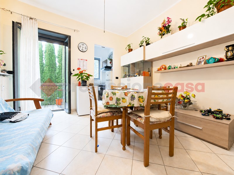 Bilocale in Vendita a Pinerolo, 105'000&euro;, 65 m², con Box