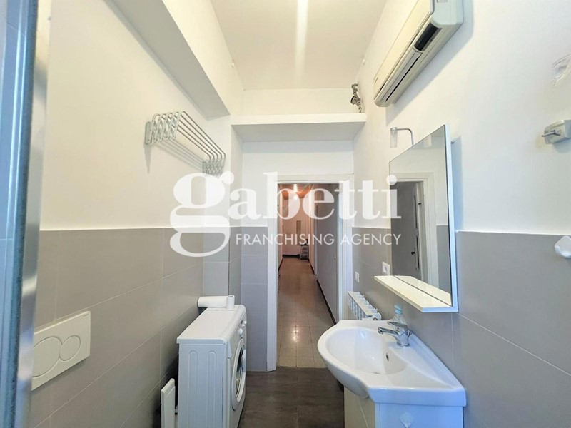 Bilocale in Vendita a Roma, 168'000&euro;, 72 m²