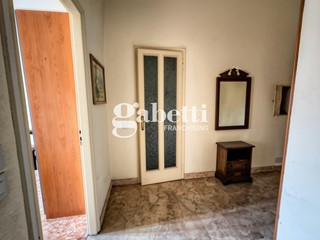 Trilocale in Vendita a Torino, 180'000&euro;, 88 m²