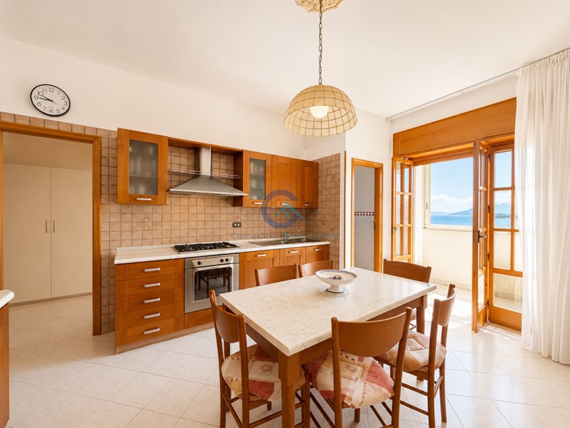 Quadrilocale in Vendita a Catanzaro, zona Lungomare, 220'000&euro;, 108 m²