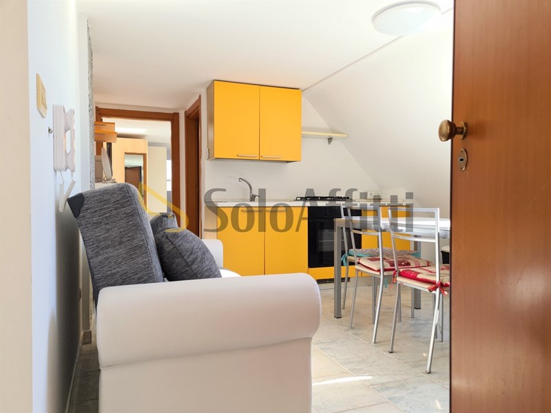 Bilocale in Affitto a Catanzaro, zona Lido Casciolino, 350&euro;, 50 m², arredato