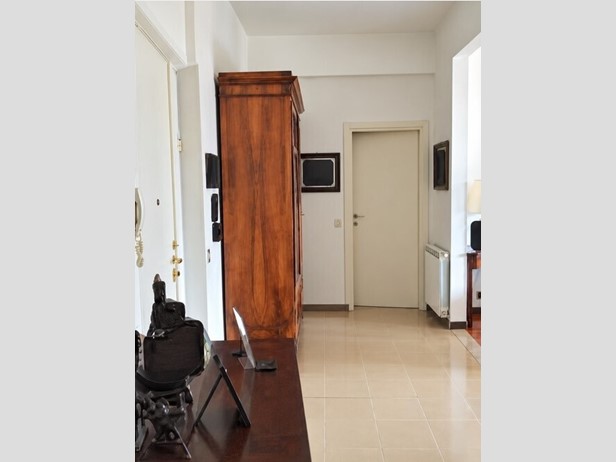 Appartamento in Vendita a Sarzana, 245'625&euro;, 152 m², con Box