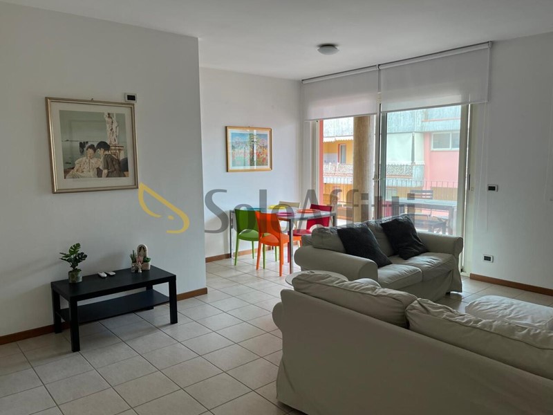 Quadrilocale in Affitto a Giulianova, 750&euro;, 140 m², arredato