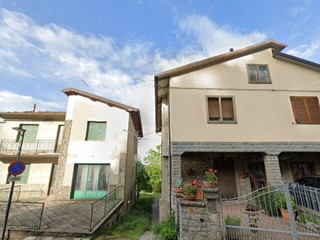 Trilocale in Vendita a Chiusi della Verna, 31'000&euro;, 71 m²