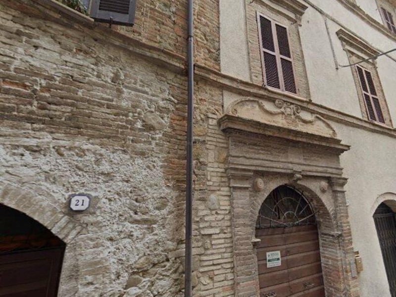 Appartamento in Vendita a Cannara, 38'656&euro;, 84 m²