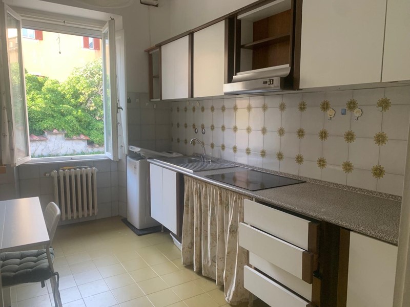Trilocale in Affitto a Livorno, 800&euro;, 65 m², arredato
