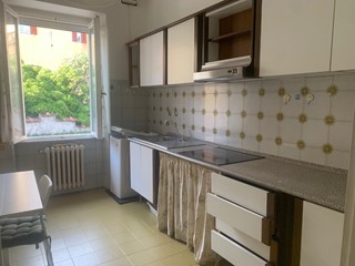 Trilocale in Affitto a Livorno, 800&euro;, 65 m², arredato