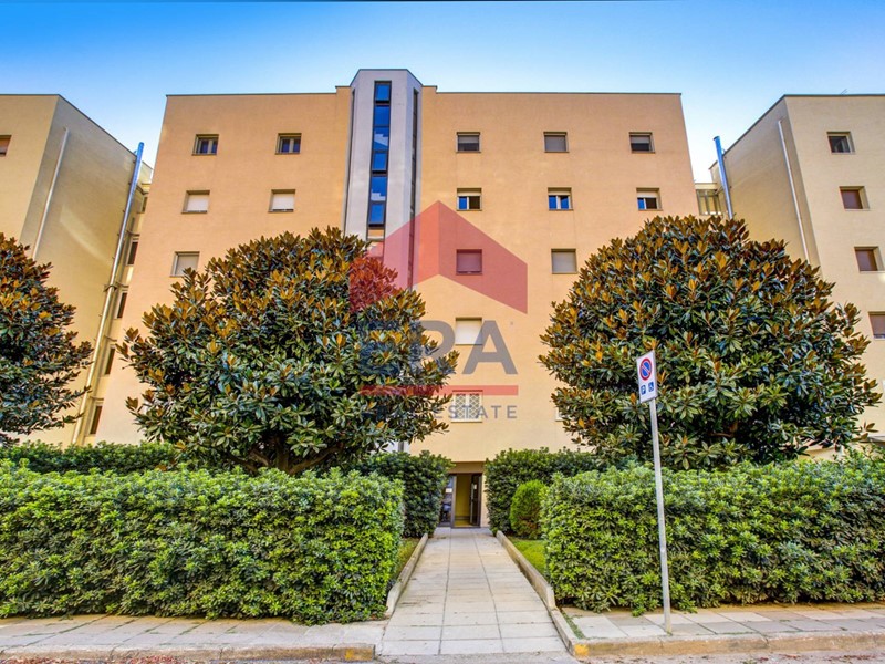 Quadrilocale in Vendita a Pomezia, 189'000&euro;, 115 m²