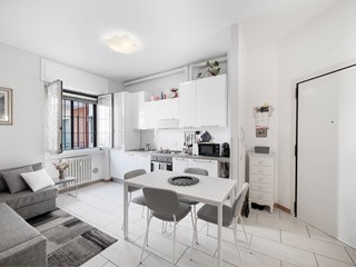 Bilocale in Vendita a Vimercate, 137'000&euro;, 52 m²