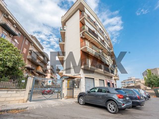Appartamento in Vendita a Catania, 129'000&euro;, 100 m²