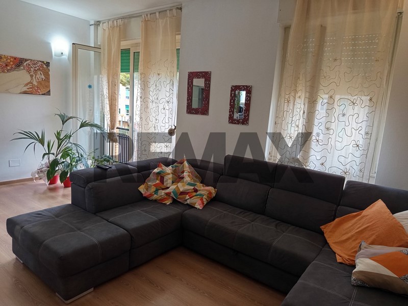 Appartamento in Vendita a Piombino, 185'000&euro;, 115 m²