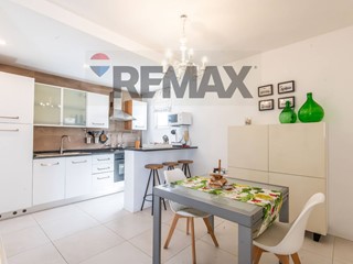Appartamento in Vendita a Siracusa, 219'000&euro;, 130 m²