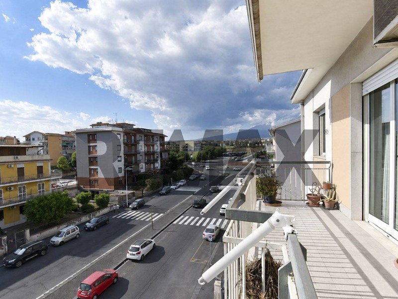 Appartamento in Vendita a Catania, 197'000&euro;, 115 m²