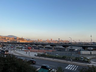 Appartamento in Affitto a Genova, 680&euro;, 94 m²
