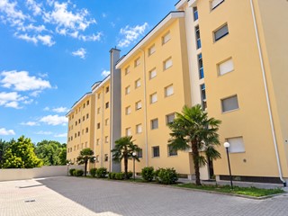 Quadrilocale in Vendita a Alpignano, 119'000&euro;, 89 m²