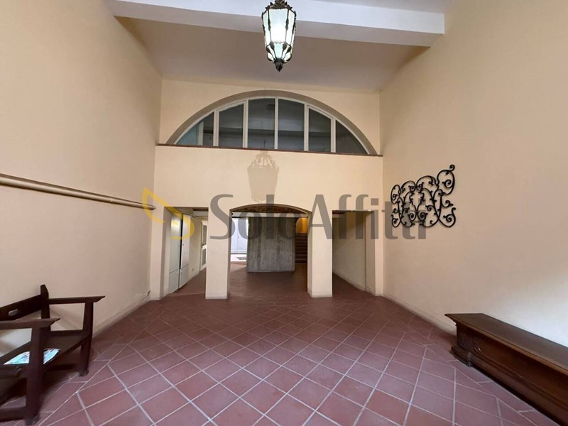 Appartamento in Affitto a Modena, 1'300&euro;, 130 m²