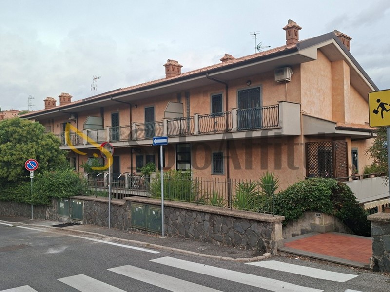 Bilocale in Affitto a Monte Porzio Catone, 700&euro;, 55 m², arredato