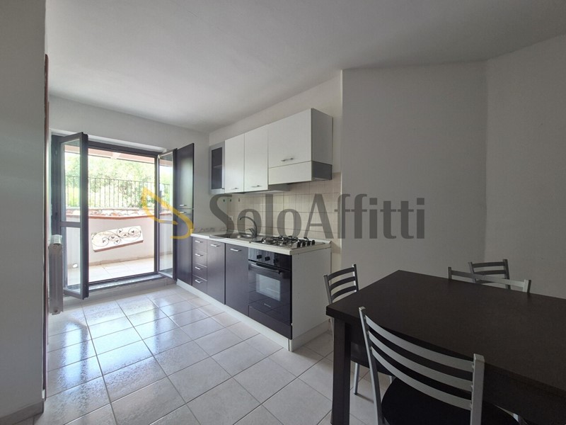 Bilocale in Affitto a Borgia, 450&euro;, 50 m², arredato