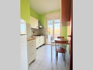 Trilocale in Vendita a Livorno, zona Ardenza, 158'000&euro;, 56 m²