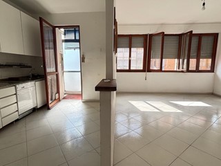 Quadrilocale in Vendita a Cascina, 125'000&euro;, 98 m², arredato
