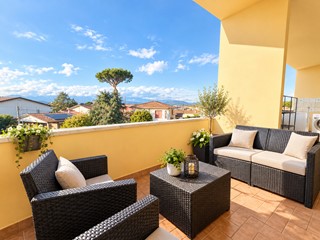 Quadrilocale in Vendita a Viareggio, zona Torre Del Lago Puccini, 159'000&euro;, 50 m², arredato