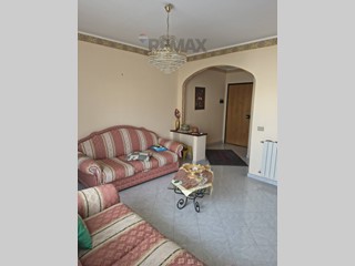 Appartamento in Vendita a Melilli, 65'000&euro;, 117 m²