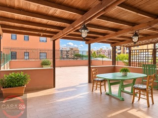 Appartamento in Vendita a Latina, 325'000&euro;, 138 m²