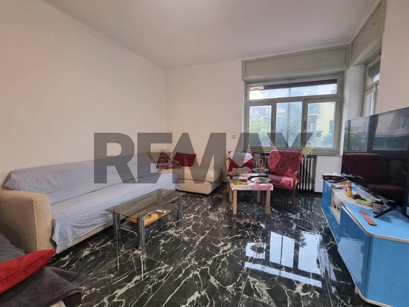 Trilocale in Vendita a Cerano, 85'000&euro;, 92 m²