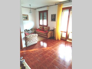 Quadrilocale in Vendita a Ponsacco, 125'000&euro;, 102 m²