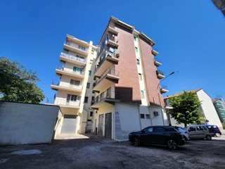 Appartamento in Vendita a Larino, 67'000&euro;, 120 m²