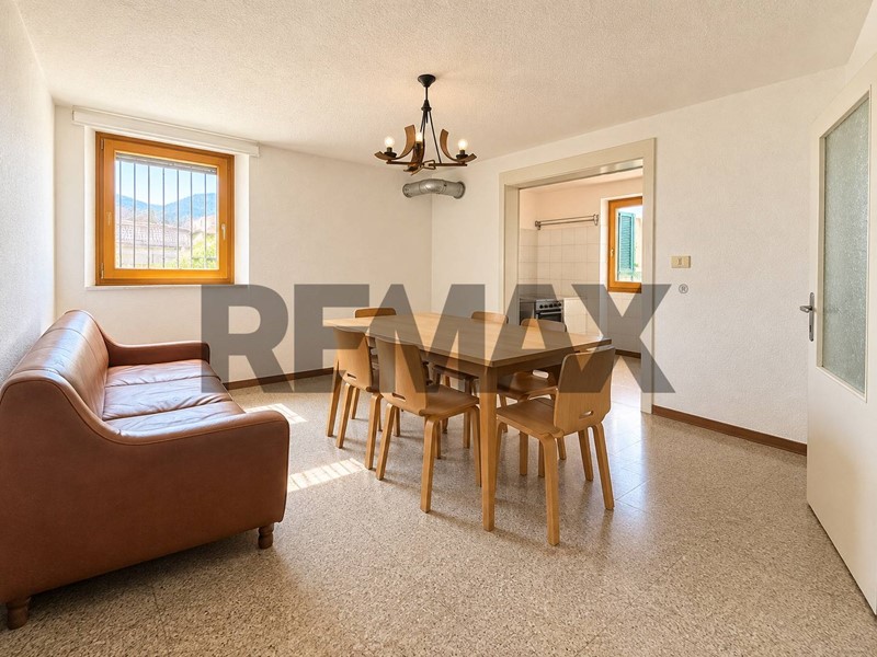 Appartamento in Vendita a Pellizzano, 106'000&euro;, 127 m²